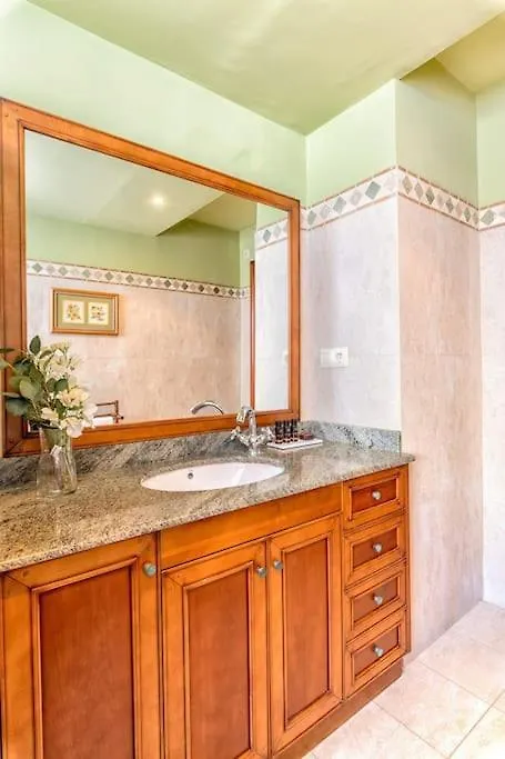 Beach Duplex With Sea Views Μάλαγα 0*,  Ισπανία